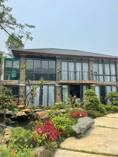 LÔ ĐẤT NGHỈ DƯỠNG 2.600M² – SẴN NHÀ PHONG CÁCH NHẬT & NHÀ XƯỞNG