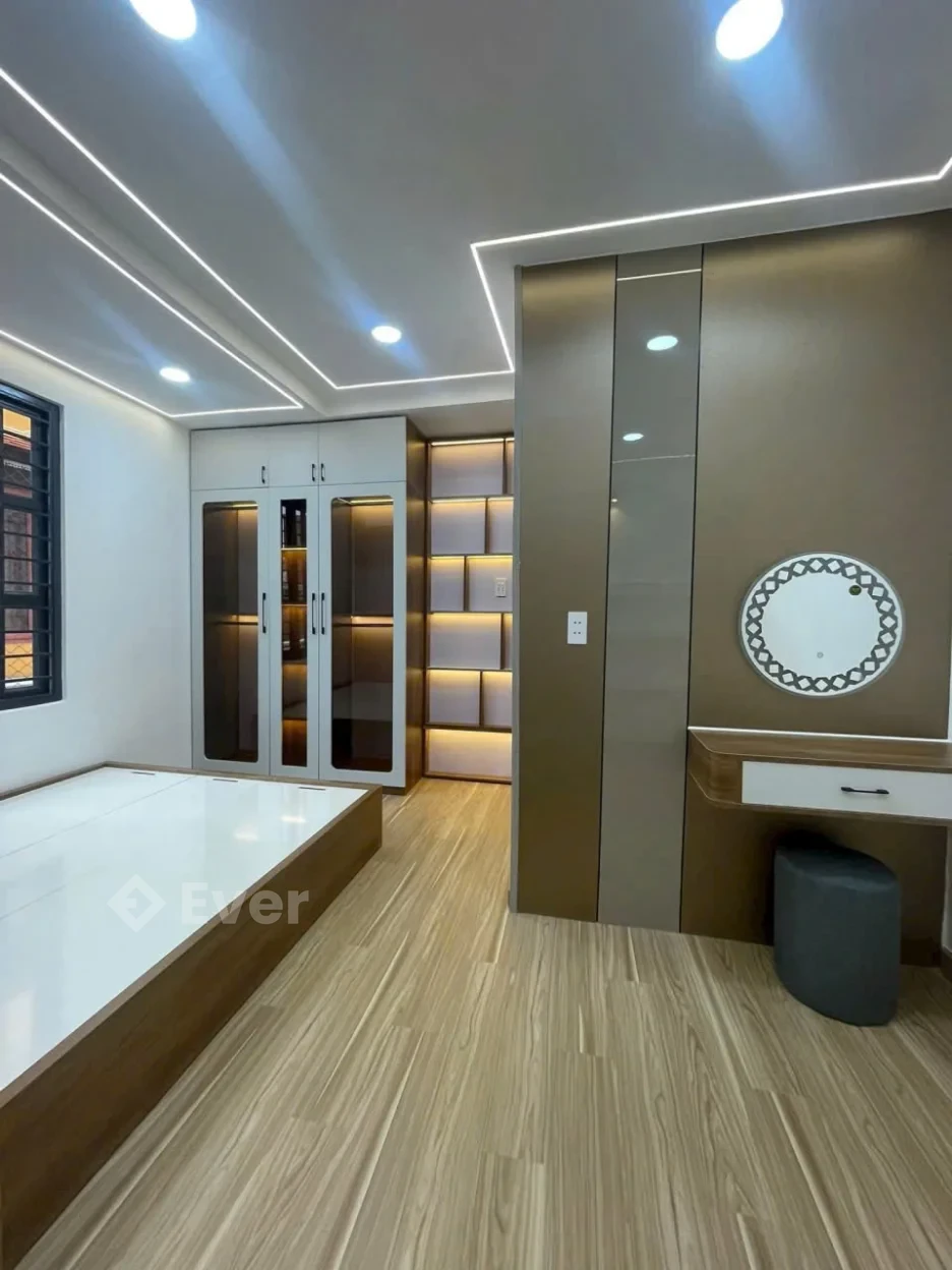 Top nhà nhỏ xinh 1 trệt 3 lầu Đỗ Tấn Phong Phú Nhuận TP.HCM