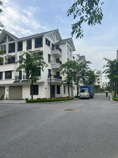 BÁN LIỀN KỀ LK10 – PHÂN KHU ĐÔNG DƯƠNG – HINODE ROYAL PARK – LÔ GÓC 2 MẶT TIỀN ĐẸP – GIÁ 26 TỶ