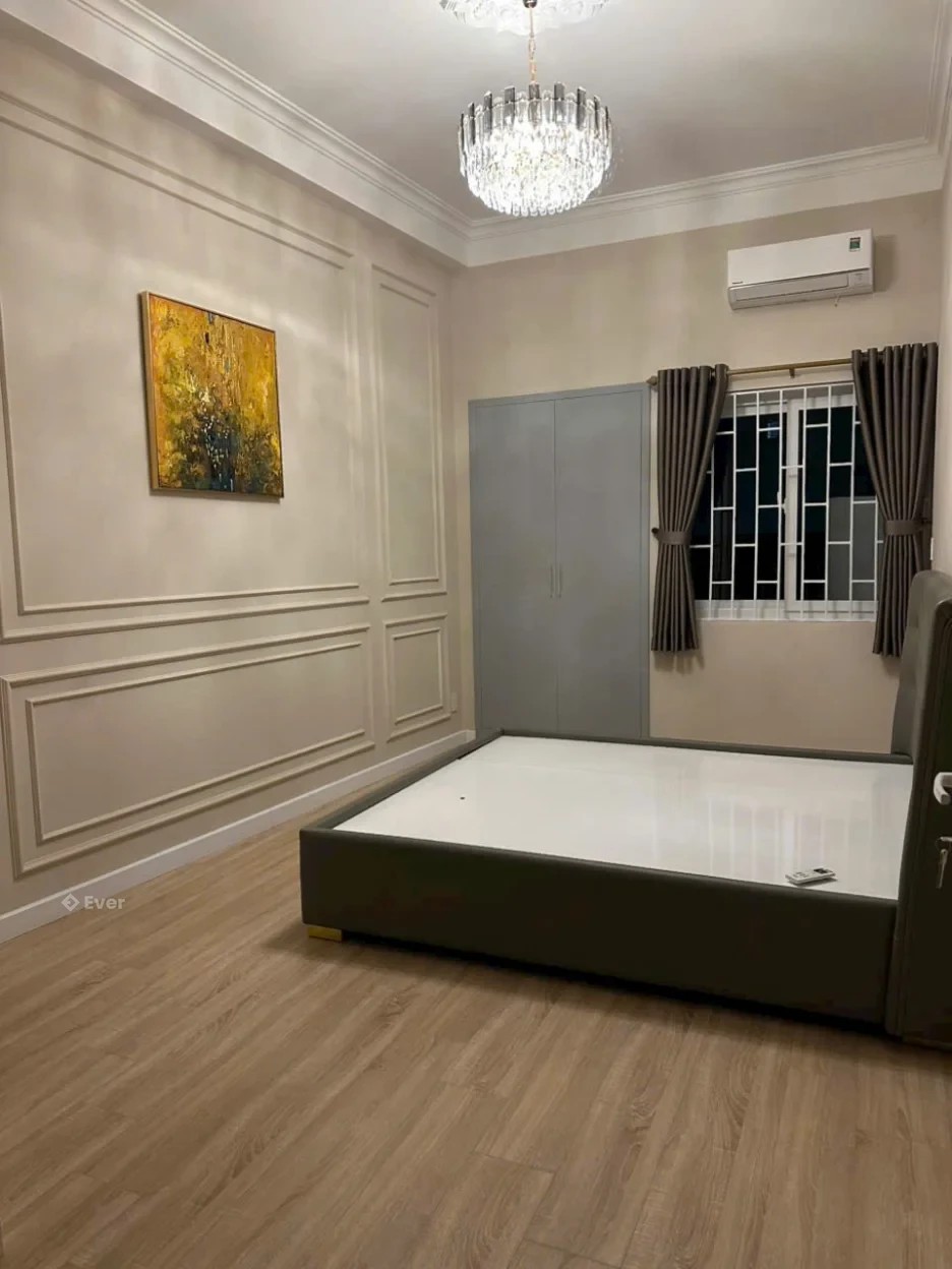 Top nhà vị trí đẹp 1 trệt 2 lầu Tôn Thất Tùng Quận 1 TP.HCM