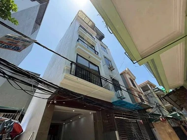 SIÊU PHẨM NHÀ 5.5 TẦNG NHẬT TÂN – THANG MÁY – SỔ ĐỎ – GIÁ 11.5 TỶ