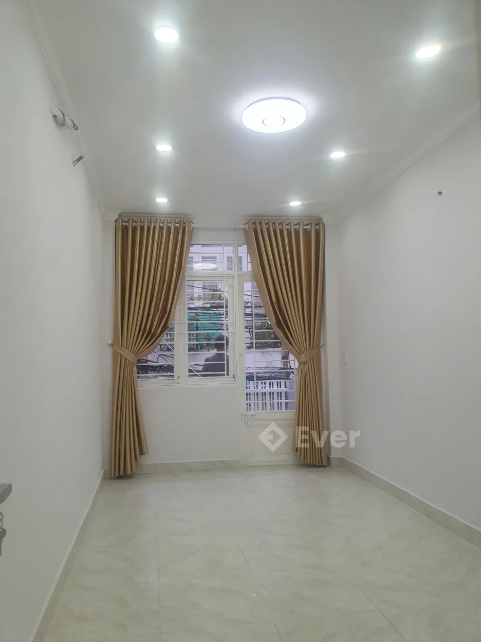 Nhà phố xinh rẻ 2.7 x 14m 1 trệt 1 lầu Âu Dương Lân Quận 8 TP.HCM