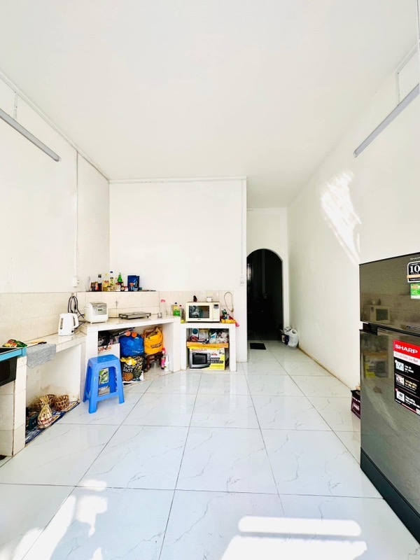 Nhà bán P.11, Bình Thạnh HXH Lê Quang Định ngang 4m dài 12m trệt lầu HC đủ