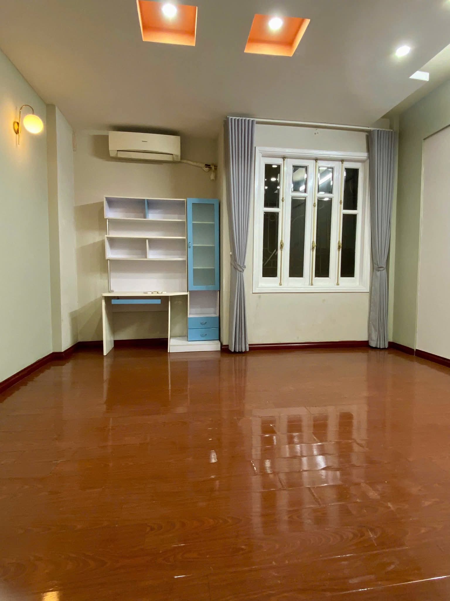 BÁN NHÀ PHÂN LÔ TRẦN DUY HƯNG – 57m² x 6T, MT 4.6m – GIÁ CHỈ 22.4 TỶ