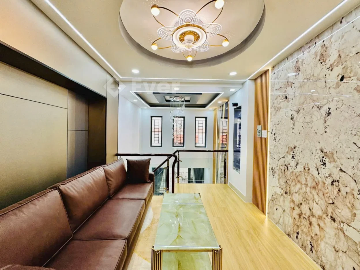 Nhà phố xinh rẻ 1 trệt 4 lầu Thích Quảng Đức Phú Nhuận TP.HCM