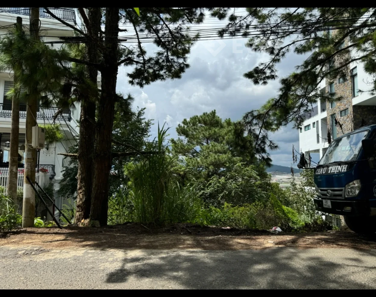 Đất view thông đẹp vĩnh viễn, 19,3m mặt tiền Trịnh Hoài Đức, Tp Đà Lạt - DT 1.488m2; Giá 75 tỷ
