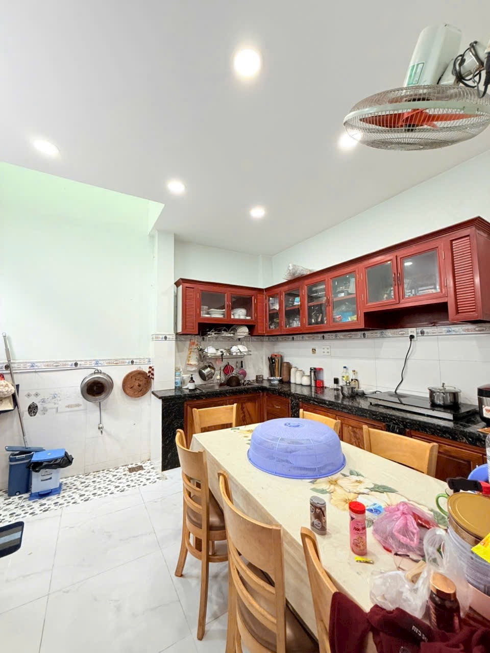 Nhà 2 mặt tiền - HXH - hẻm thông - 7tỷ5 - 88m2 - 4PN - Dọn vào ở ngay !!!