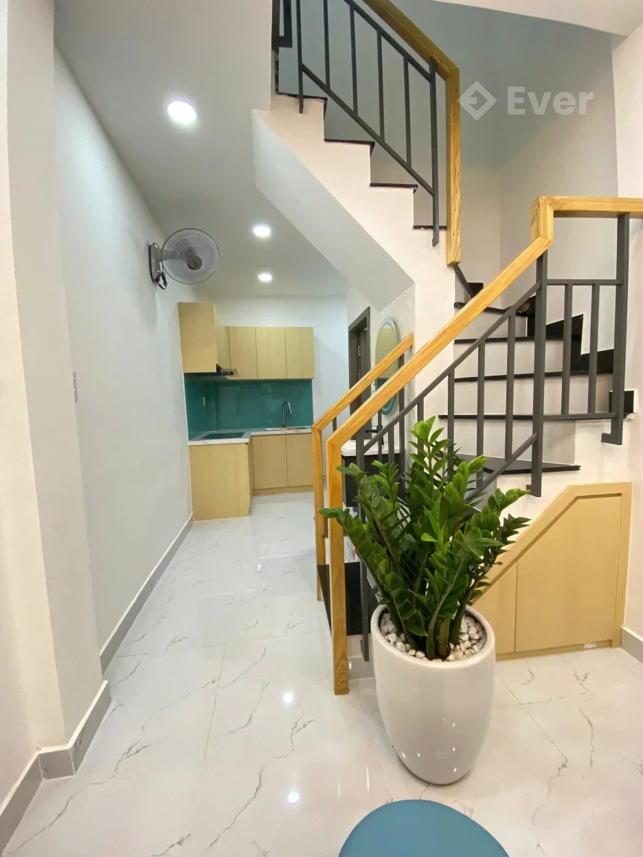 Bán nhà Q3 giá tốt – Hẻm Trần Văn Đang, nở hậu, 2PN, sổ hồng riêng công chứng ngay