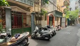 VỀ HƯU, CHUYỂN VỀ QUÊ SỐNG NÊN CẦN BÁN CĂN NHÀ TẠI PHÙNG CHÍ KIÊN, CẦU GIẤY: 72m - 4T - Mt: 4,1m