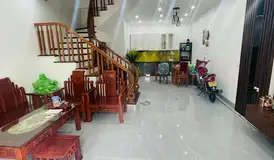 NHÀ MỚI 3 TẦNG PHỐ CHU VĂN AN – MT 5.5M – Ô TÔ ĐỖ CỬA – GIÁ 4,X TỶ