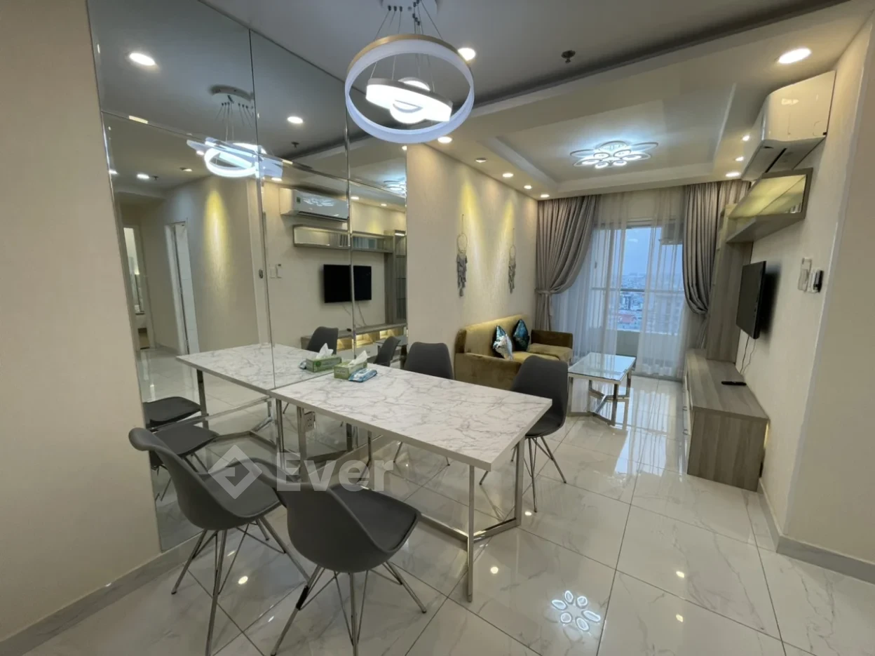 Cho thuê căn hộ Terra Royal 2 phòng ngủ full nội thất #18Tr, ở ngay