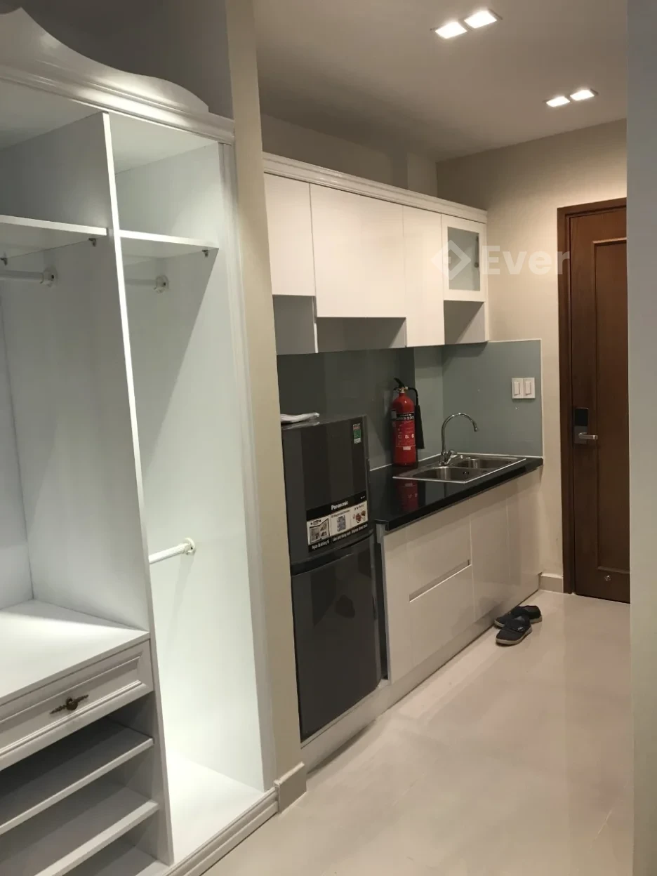 Cho Thuê Căn Hộ Sky Center Phổ Quang, 1PN=9Tr, 2PN=14 Triệu, 3PN=18 Triệu 💢Xem Nhiều Căn 1 Lần