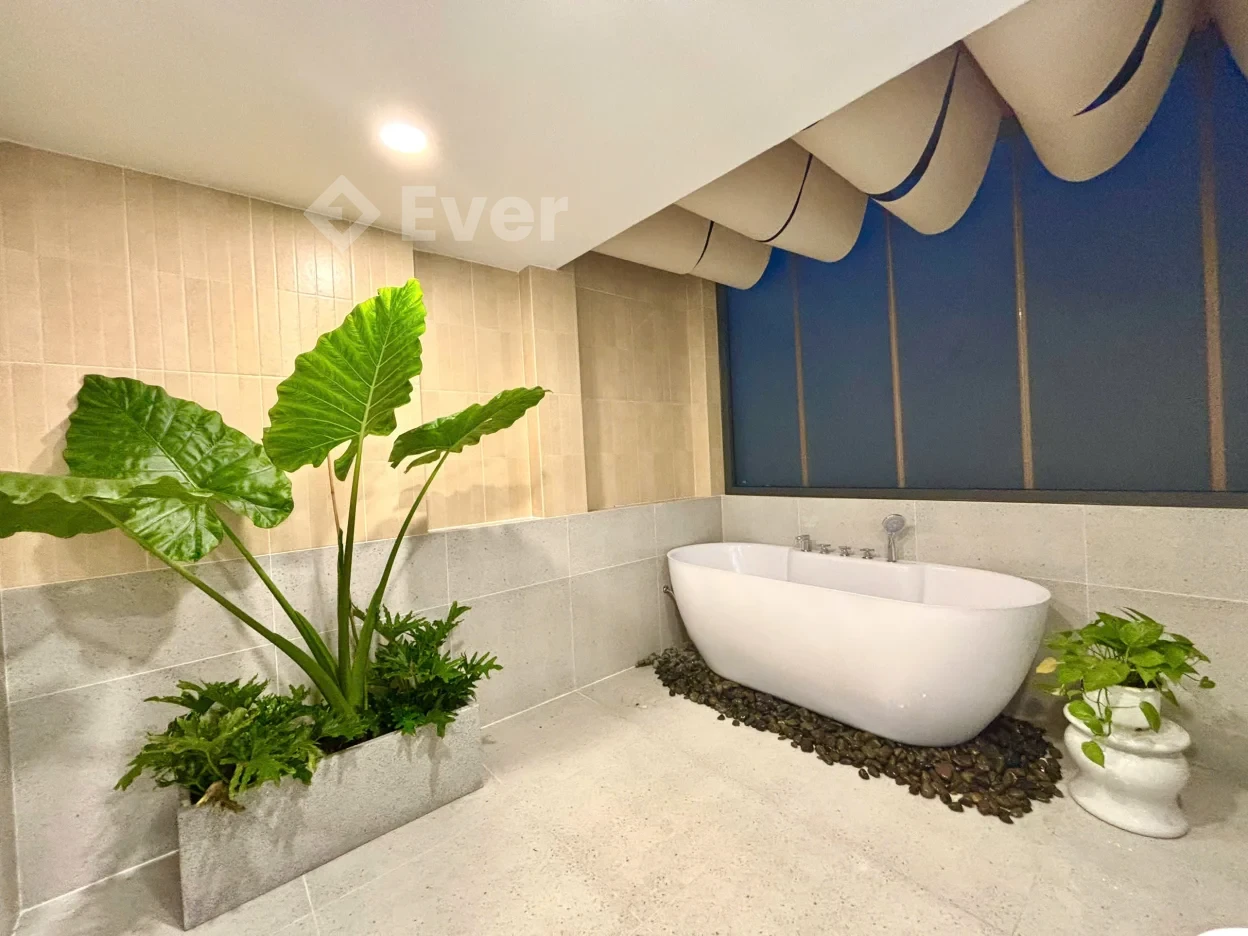 Top nhà rẻ 3.3 x 12.5m 1 trệt 4 lầu Phan Tây Hồ Phú Nhuận TP.HCM