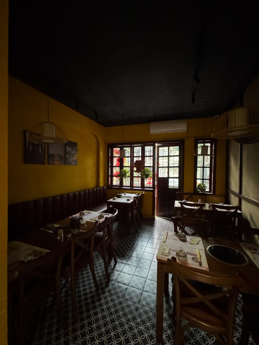 NHÀ MẶT PHỐ LÊ VĂN LINH, HOÀN KIẾM: 49m - 5T - Mt: 4,2m - giá 45 Tỷ - Ô TÔ 2 CHIỀU - KINH DOANH SIÊU ĐỈNH.