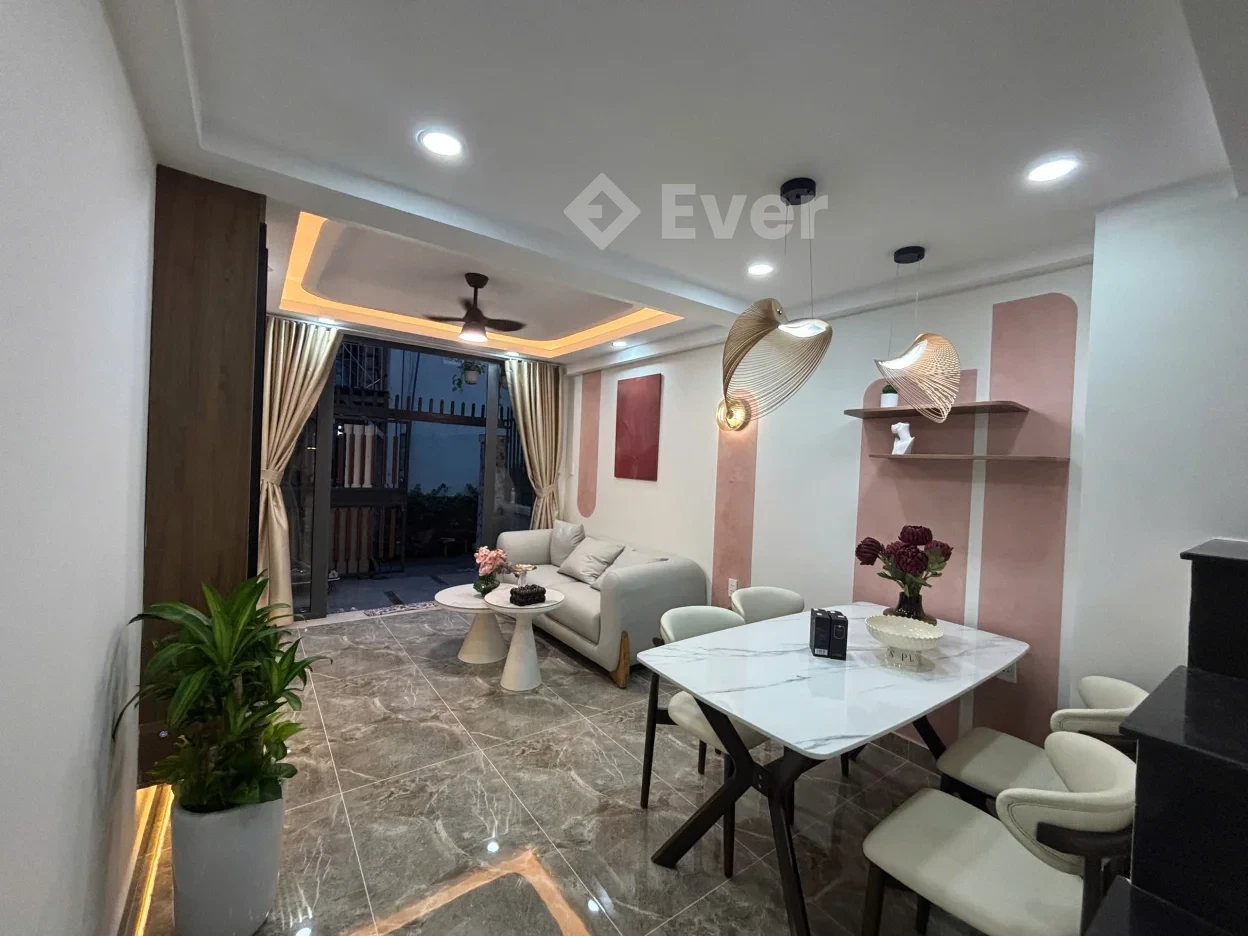 Top nhà rẻ 3.3 x 12.5m 1 trệt 4 lầu Phan Tây Hồ Phú Nhuận TP.HCM