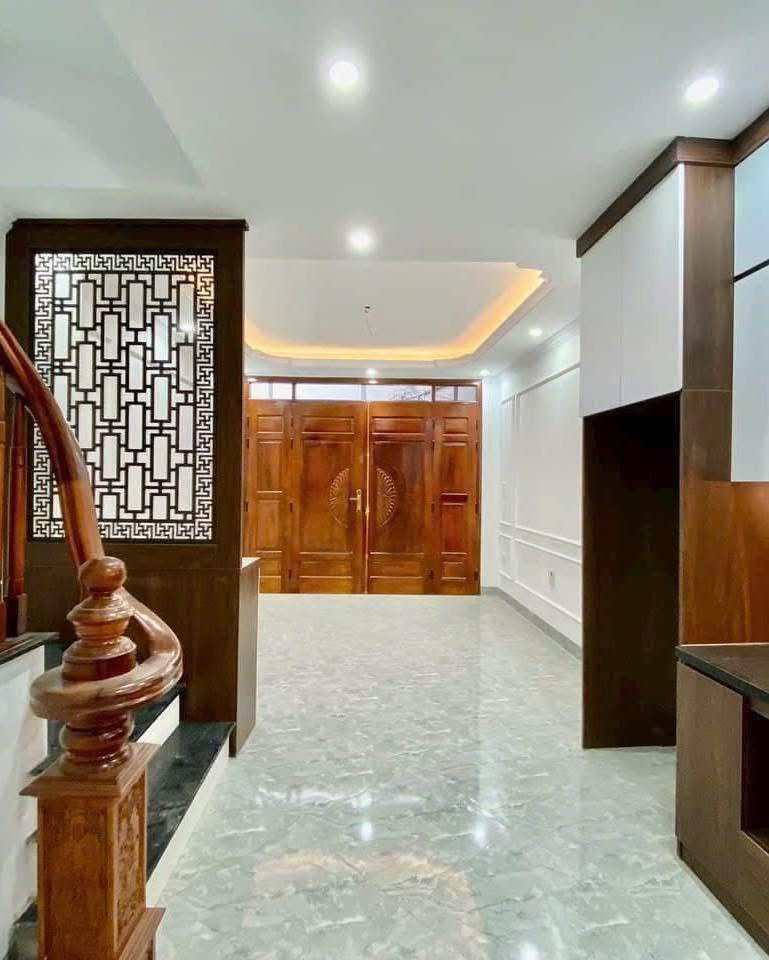 Bán nhà 5 tầng Vân Canh . Sát đường 422b