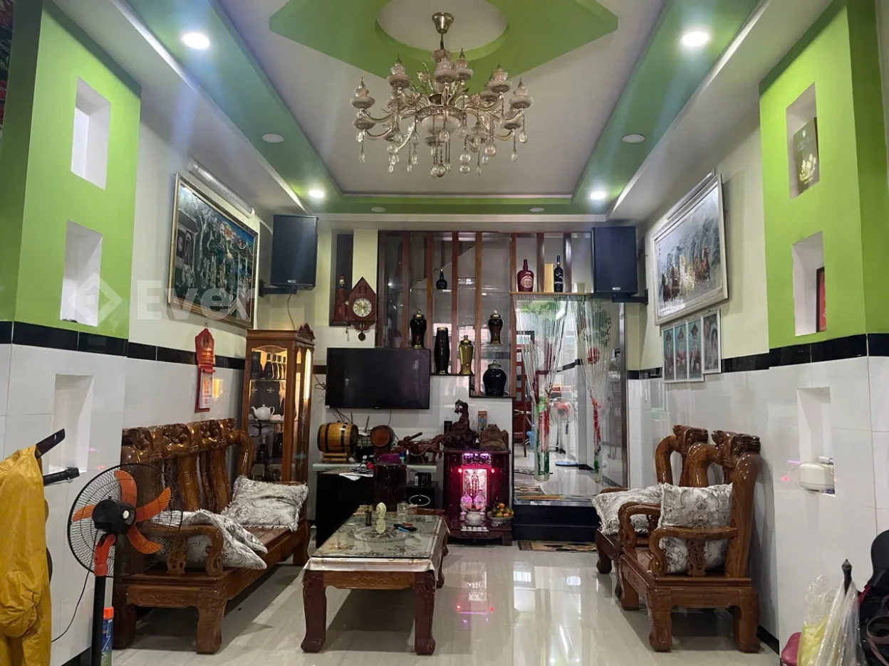 Top nhà phố rẻ 4 x 24m 1 trệt 3 lầu KDC Bình Hưng TP.HCM