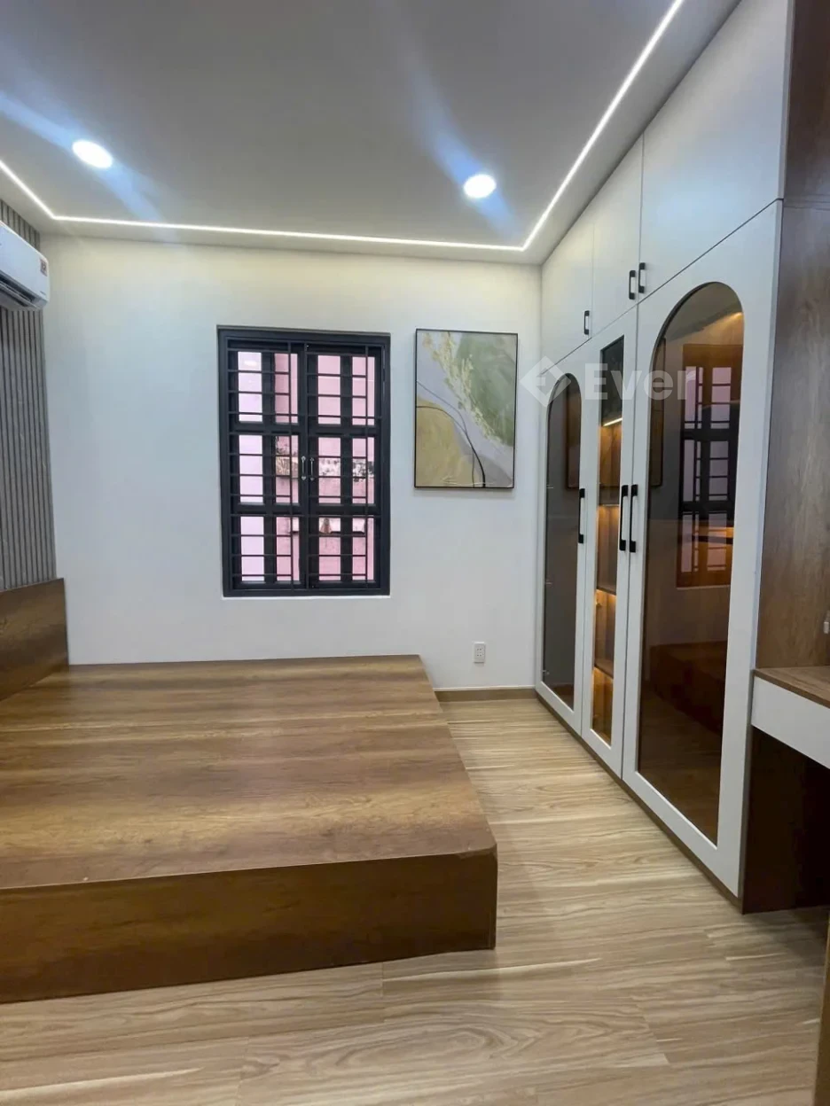 Top nhà nhỏ xinh 1 trệt 3 lầu Đỗ Tấn Phong Phú Nhuận TP.HCM