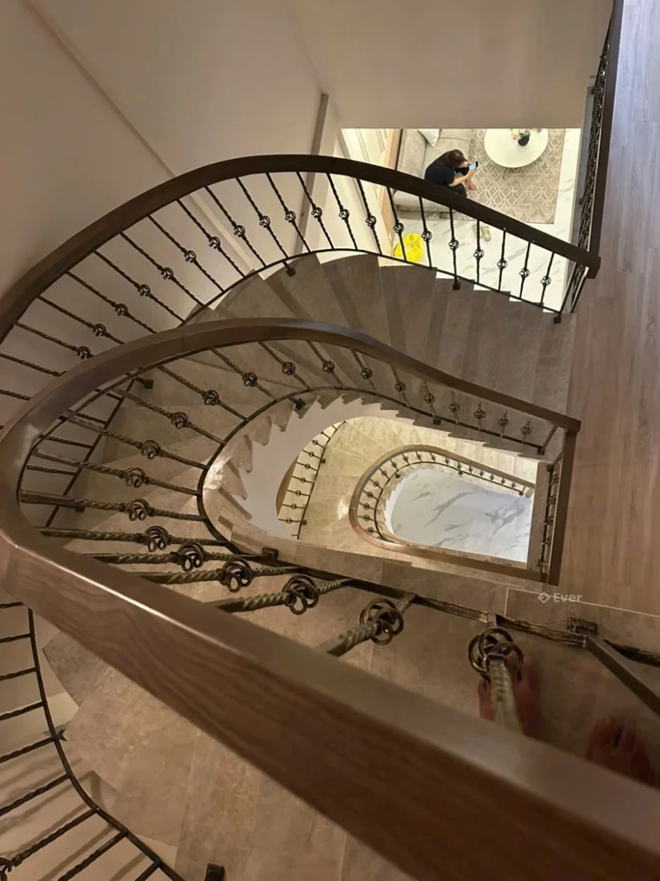 Top nhà vị trí đẹp 1 trệt 2 lầu Tôn Thất Tùng Quận 1 TP.HCM