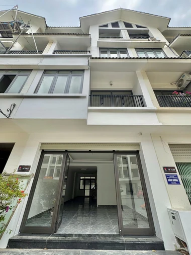 Cho thuê biệt thự liền kề Hinode Royal Park, 30 triệu/tháng, 106.5 m²