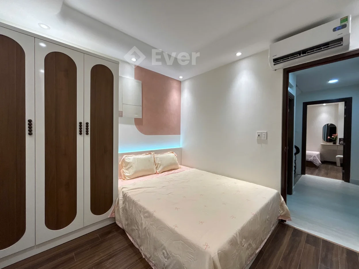 Top nhà rẻ 3.3 x 12.5m 1 trệt 4 lầu Phan Tây Hồ Phú Nhuận TP.HCM