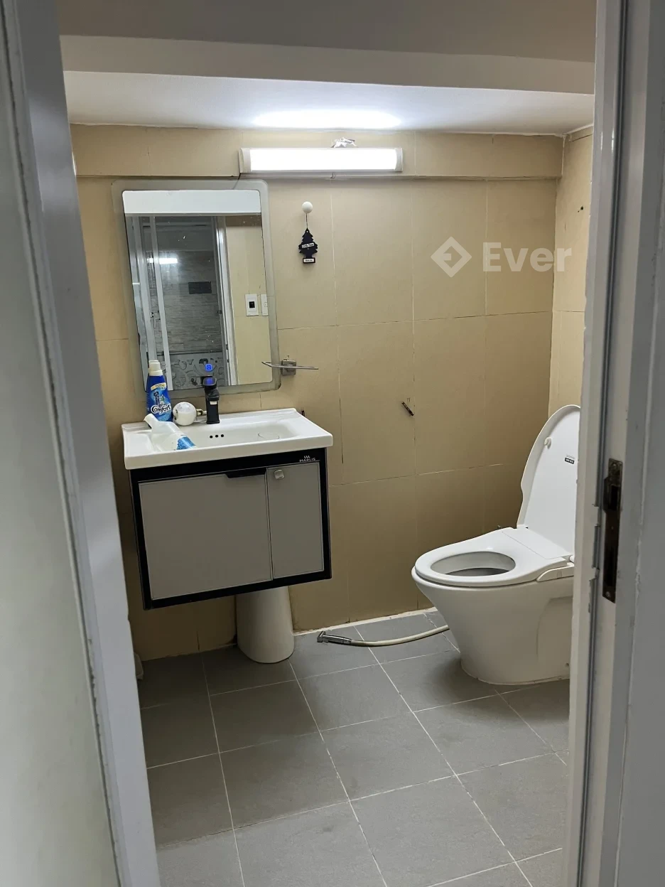 Top nhà vị trí đẹp 4.5 x 16m Nguyễn Trãi Bến Thành TP.HCM