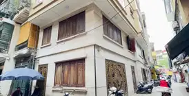 CẦN TÌM CHỦ MỚI TÂM HUYẾT CHO CĂN NHÀ SIÊU ĐẸP PHỐ ĐỘI CẤN - MẶT TIỀN SIÊU RỘNG - LÔ GÓC 2 MẶT NGÕ Ô TÔ TRÁNH, DỪNG ĐỖ NGÀY ĐÊM - GARA Ô TÔ - NỘI THẤT TIỀN TỶ. - 41 tỷ - 108m²