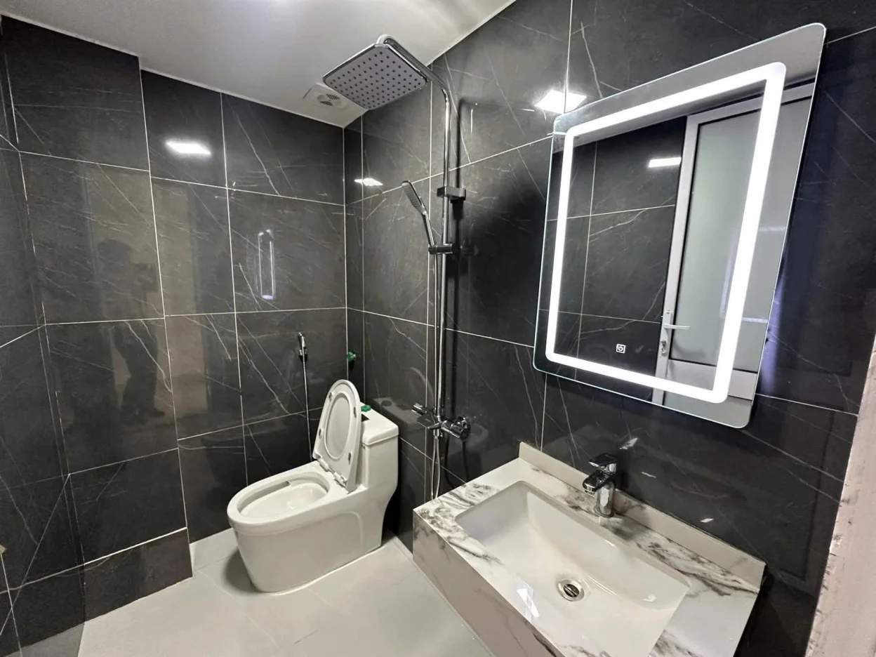 SIÊU PHẨM MẶT PHỐ KIM GIANG ĐẸP KHÔNG TỲ VẾT - VỈA HÈ ĐÁ BÓNG - KINH DOANH BẤP CHẤP - NÓI KHÔNG VỚI QUY HOẠCH -