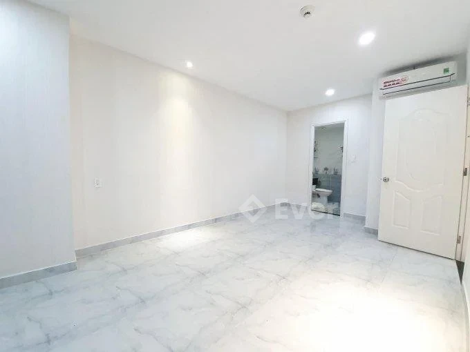 Bán căn hộ Garden Gate CV Gia Định, 2Pn2Wc đã có sổ hồng #6.8Tỷ - Giao Ngay Tel 0942811343 Tony