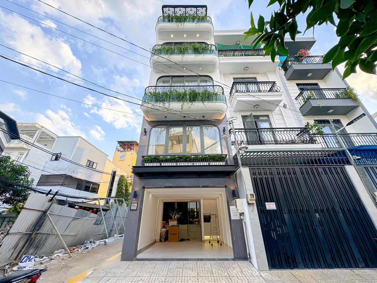 Bán nhà hẽm xe hơi huỳnh tấn phát quận 7