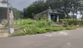 Cần bán gấp lô đất tại An Long, TP.HCM(mới), diện tích 200m2(5x40) sẵn 100m2 TC, giá chỉ 370tr,SHR.