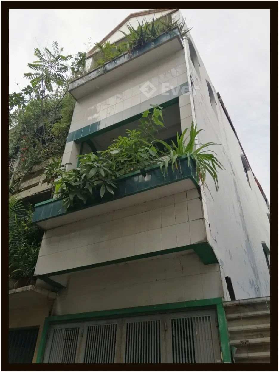 Nhà phố rẻ 3 x 20m 1 trệt 2 lầu Nguyễn Trãi Quận 1 TP.HCM