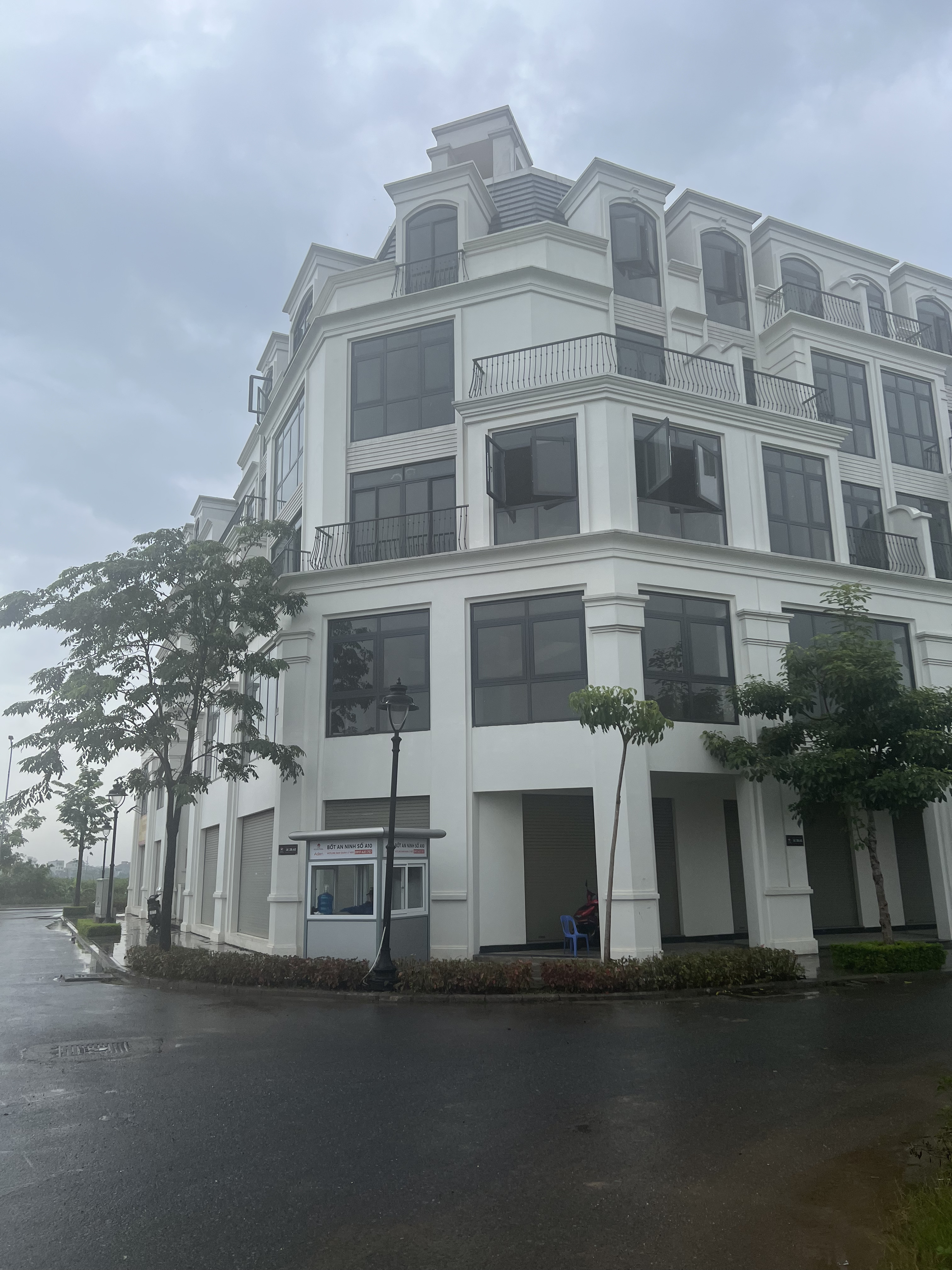 BÁN LIỀN KỀ LK28 HINODE ROYAL PARK – 157M² – MẶT TIỀN 8.5M – GIÁ 31.5 TỶ BAO PHÍ